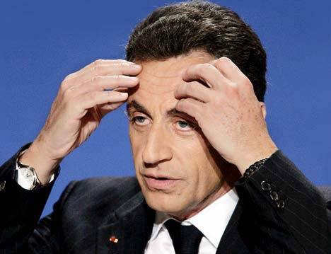 Strasbourgi össztűz Sarkozyre