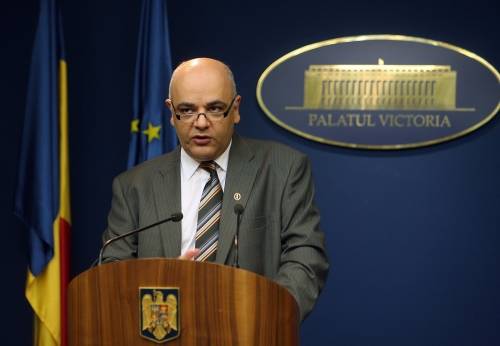 Visszahívta a kormány Arafatot