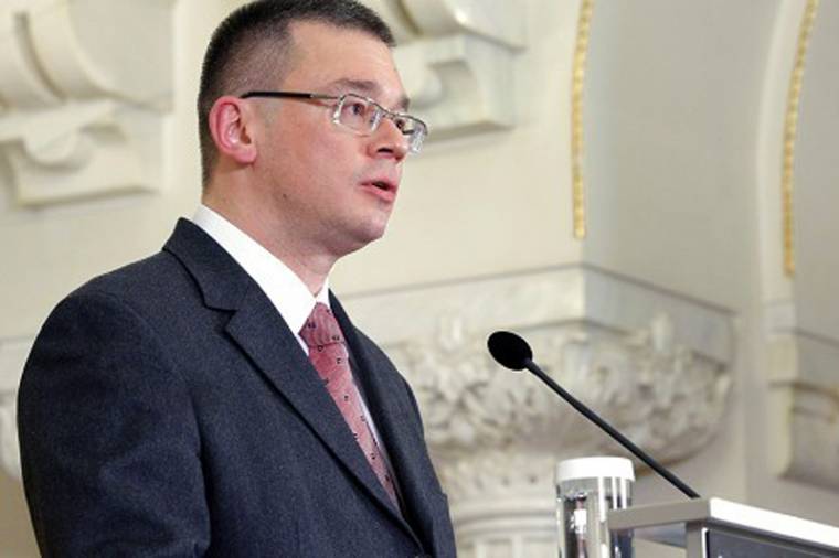 Megszavazta a parlament az új kormányt