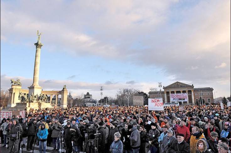Autóbuszokat indít az EMNT a január 21-i budapesti Békementre