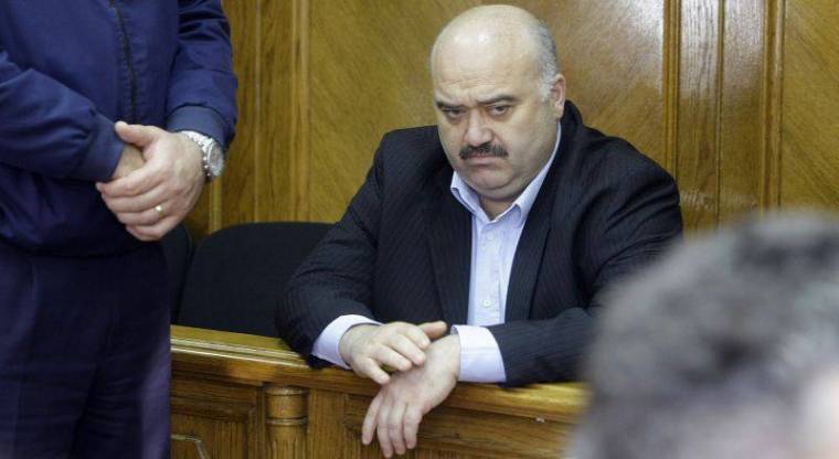 Bukaresti börtönkórházban ápolják az elítélt exszenátort