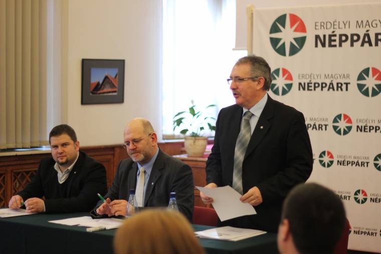 Közlemény: Tőkés László Fidesz-listán való indulását javasolja a Néppárt