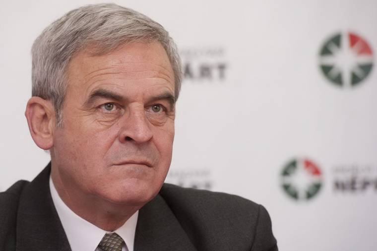 Nem mond le önszántából kitüntetéséről Tőkés László