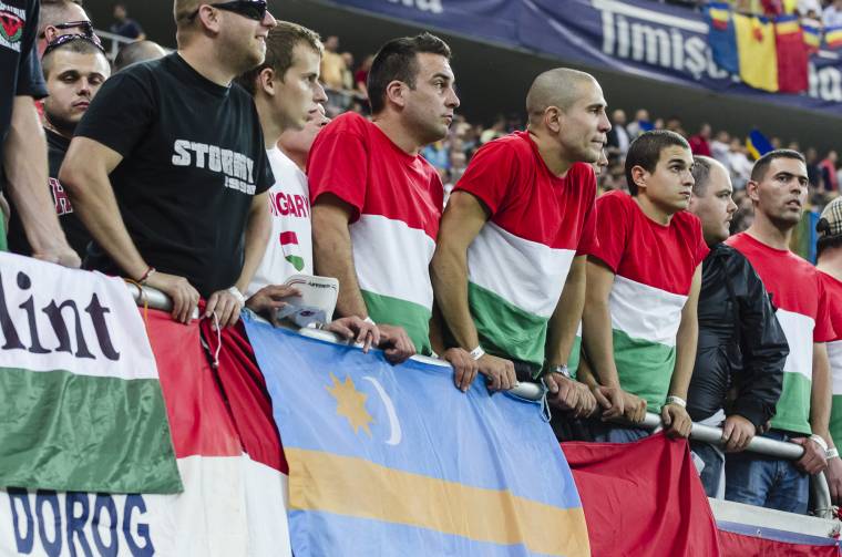 Kitiltották a székely zászlót a magyarok meccséről?