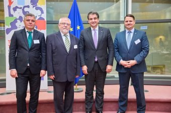 SZNT: konstruktívan áll a párbeszédhez az Európai Bizottság az erdélyi polgári kezdeményezés ügyében