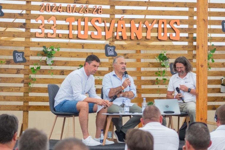 A fa eléri azt az életkort, amikor ki kell vágni