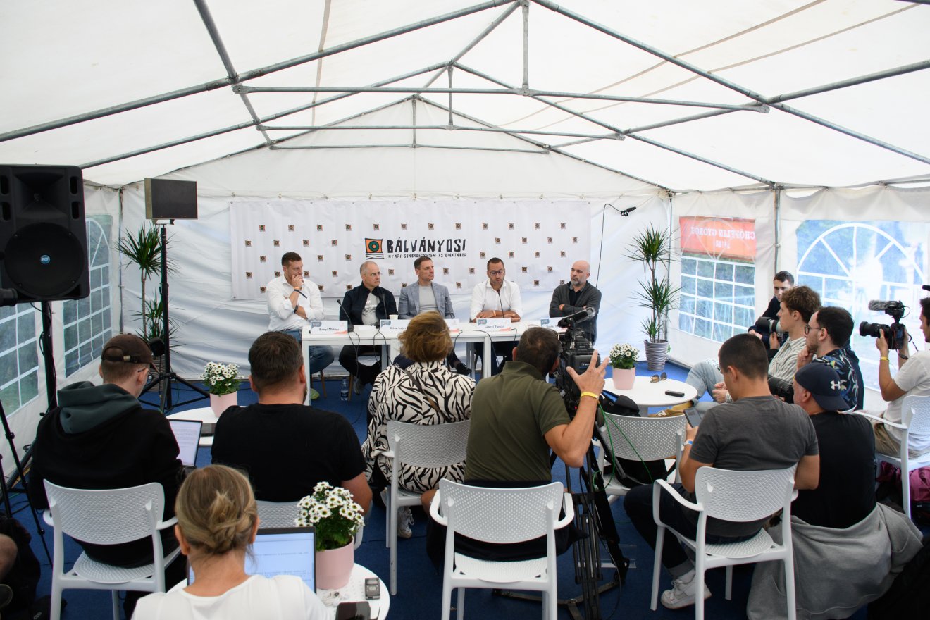 •  Fotó: László Ildikó