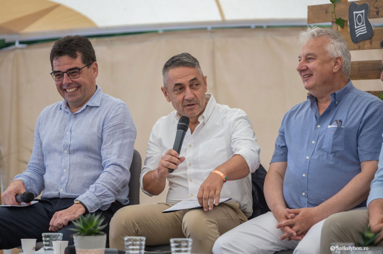 •  Fotó: Pinti Attila