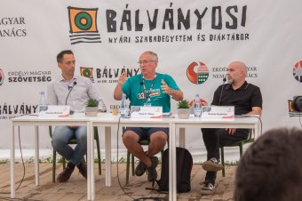 Tusványos: az erdélyi magyar közösség érdekében összefogásra van szükség