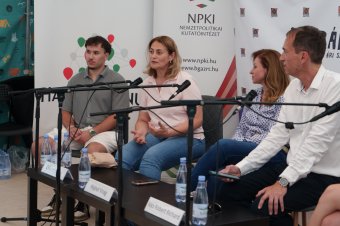 A határokon túl, egy nemzetként, sztereotípiák nélkül