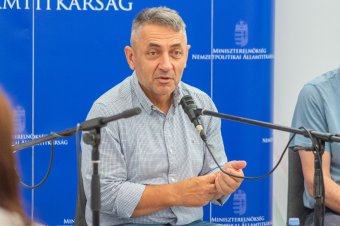 Potápi: Magyarország minden magyar hazája