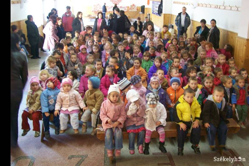 •  Fotó: Antalfi József