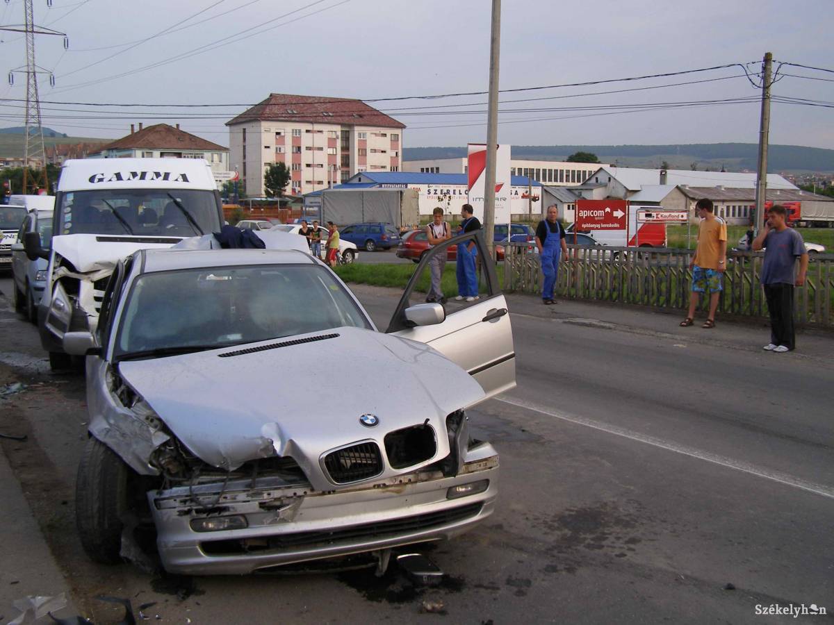•  Fotó: Józsa Jenő