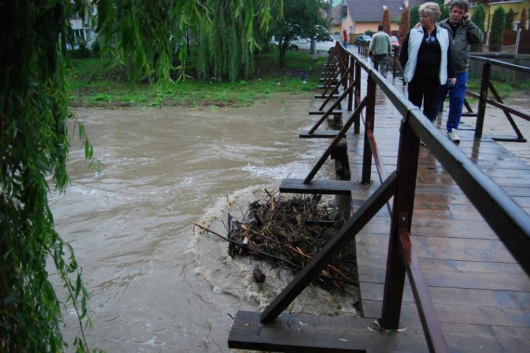 Megáradtak a patakok Udvarhelyszéken