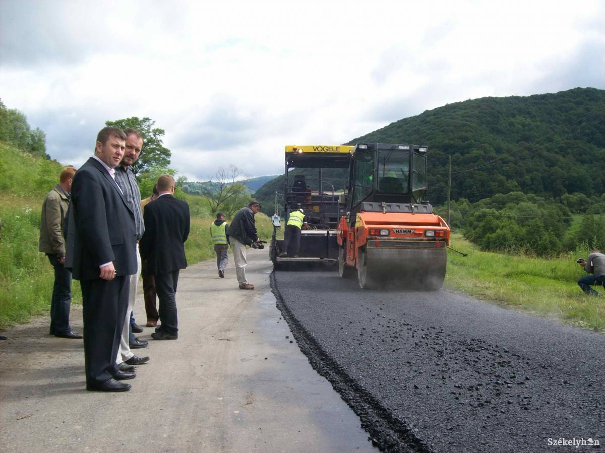 •  Fotó: Antalfi József