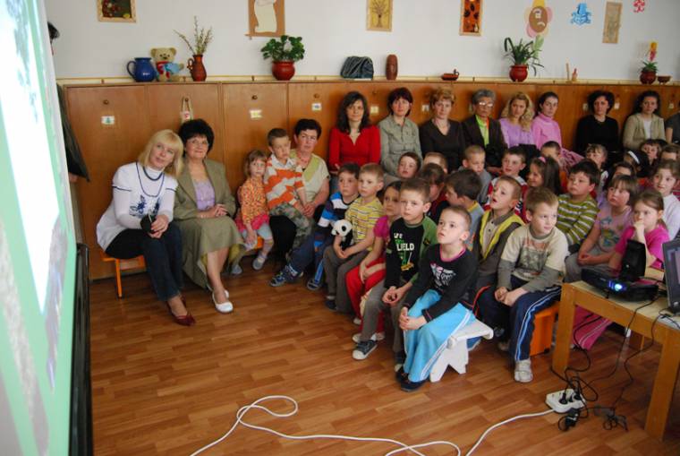 Föld Nap az Eszterlánc Napközi Otthonban