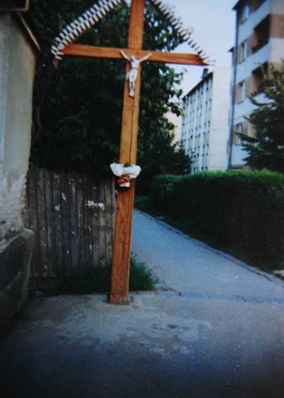 Egy kereszt kálváriája