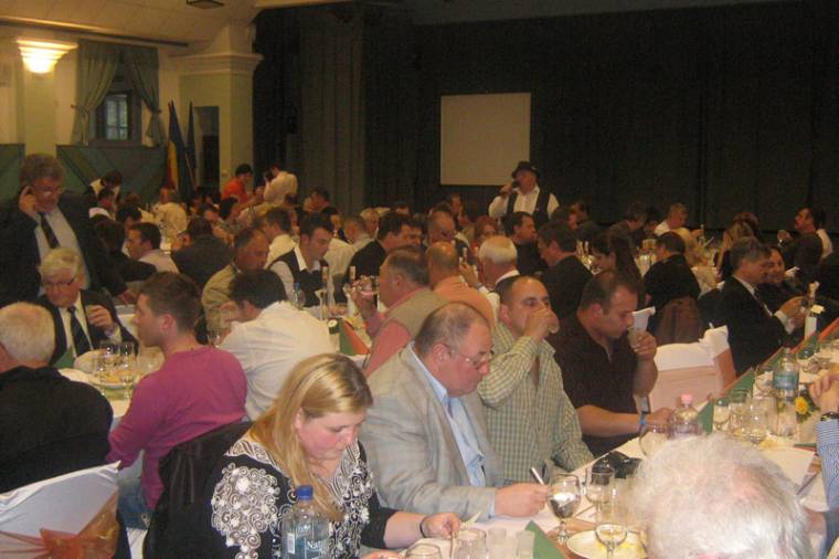 Ezüstérmet nyert az oroszhegyi pálinka