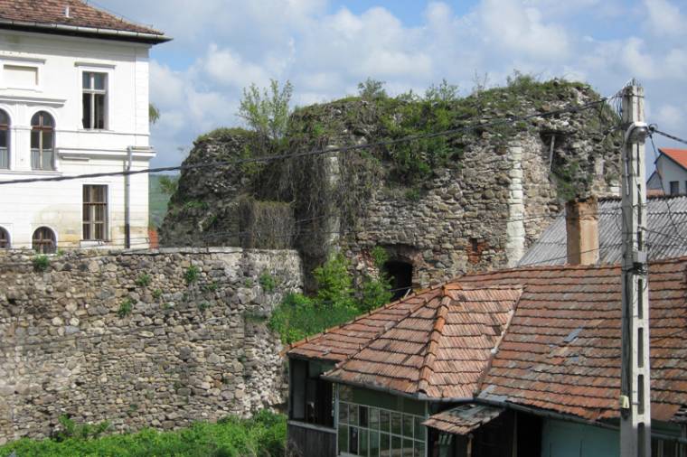 Restaurálják a Székely Támadt Várat