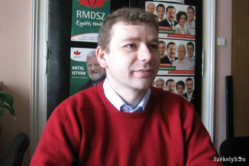 •  Fotó: Antalfi József