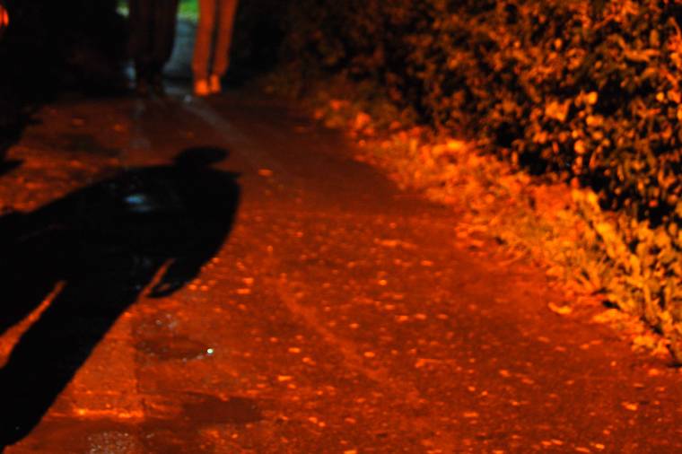 Előzetesben a fegyveres, eljárás a szatír ellen