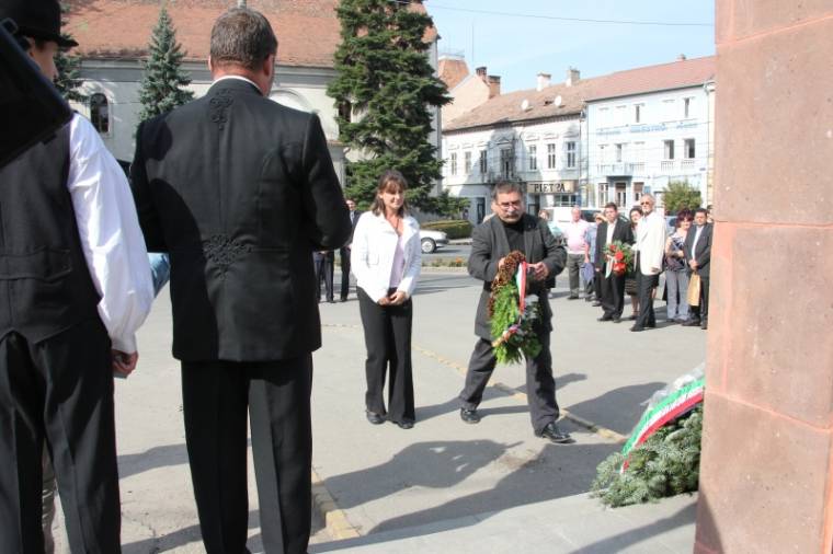 Emlékezés az aradi vértanúkra
