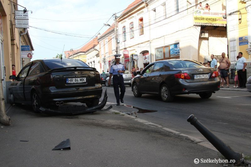 &bullet;  Fotó: ifj. Farkas Antal