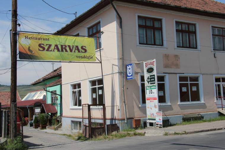 Kórházban az éjszakai verekedés áldozata