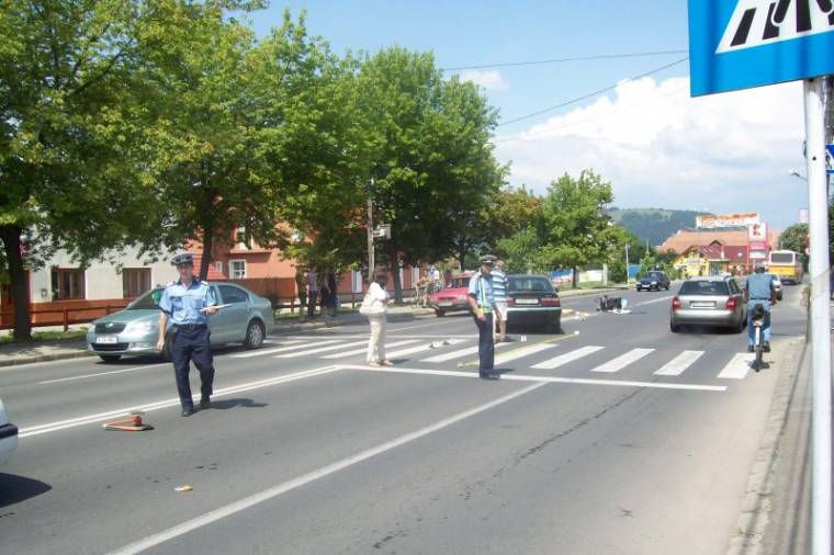 Gyalogos és kerékpáros szenvedett balesetet