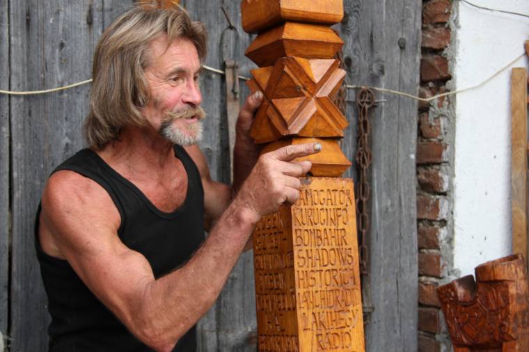 Kopjafát visznek Rodostóba