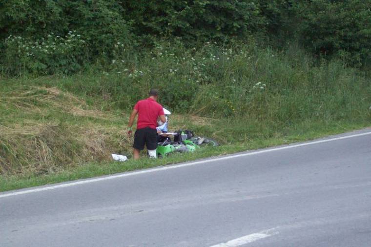 Motoros baleset Rugonfalva közelében