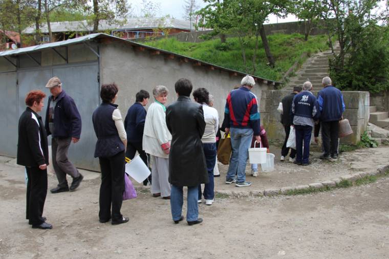 Negyvenezer ember maradt víz nélkül