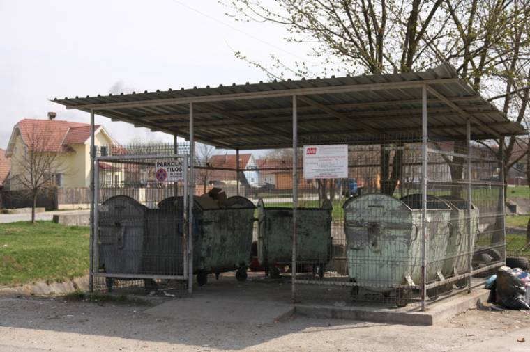 Megtisztult a szeméttároló környéke