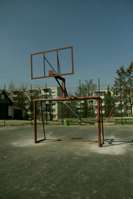 Megnyílik a felújított sportpálya