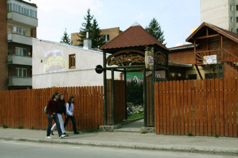 Azonosították a késelőt