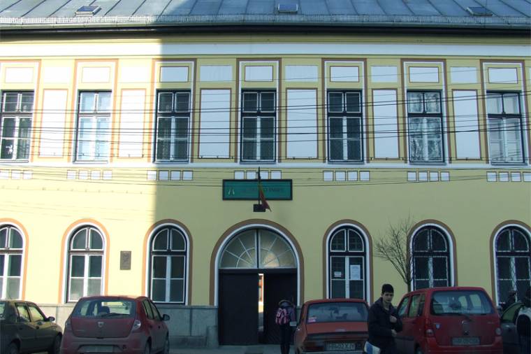 Nem maradtak igazgató nélkül a tanintézmények