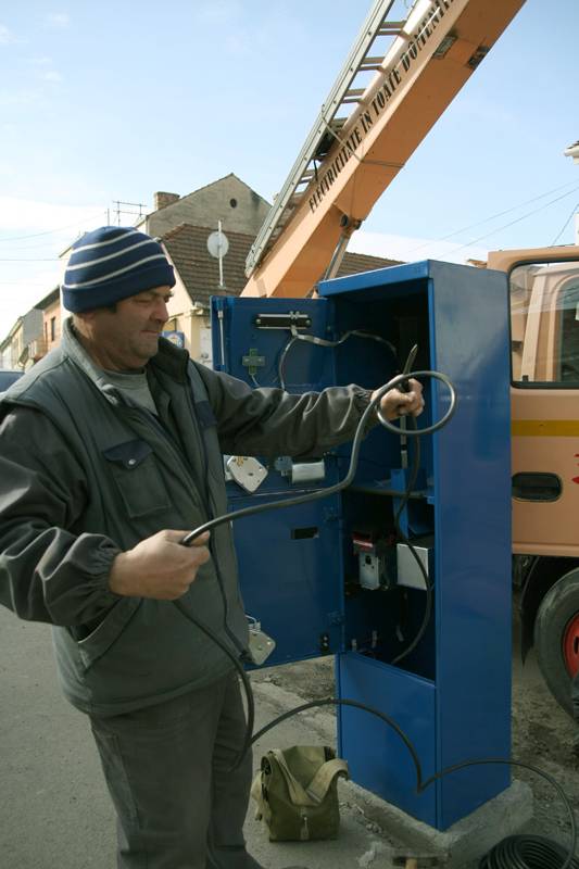 Kicserélik a parkolóautomaták öntapadósait