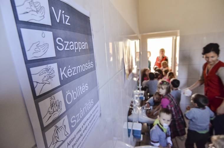 Nem mindegyik falusi iskola felel meg a közegészségügyi előírásoknak