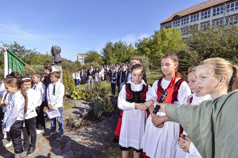 Tizenhetedszer gyűjtik a kincseket