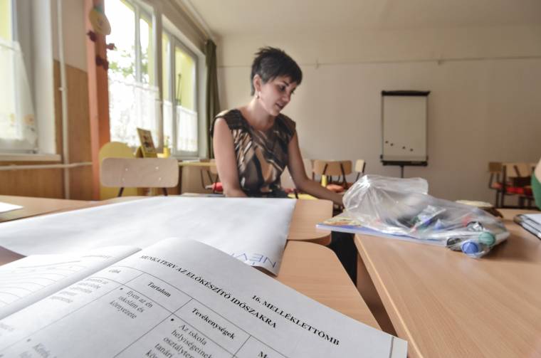 Nyolcas az átmenő a véglegesítő vizsgán