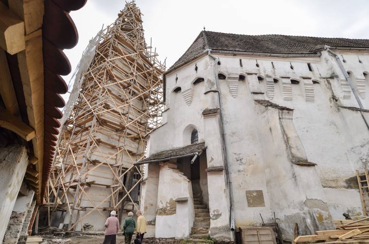 Kifosztották a templomperselyeket Székelyderzsben
