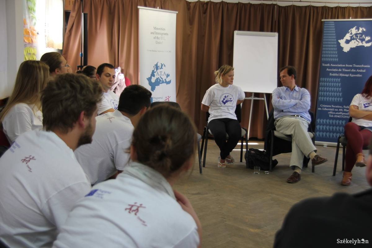 &bullet;  Fotó: Pál Gábor