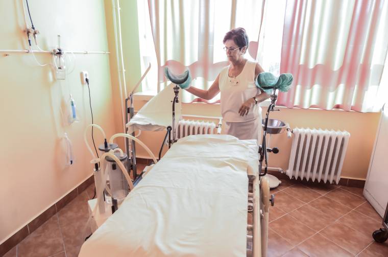 Lelassult a méhnyakrákszűrési program
