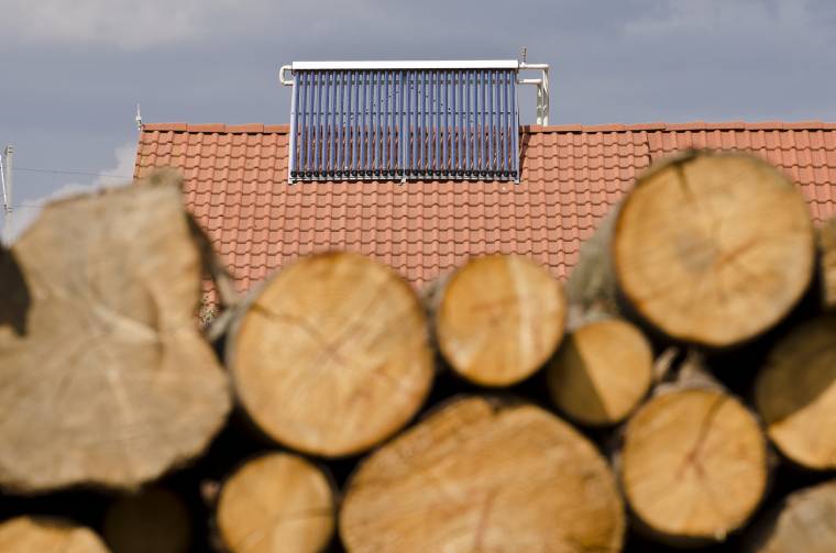 Húszmillió lej zöld házakra