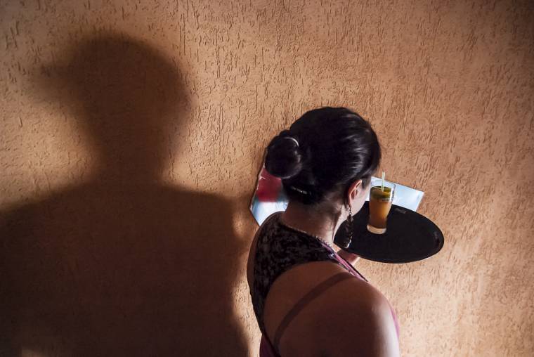 Ezer lejből is meg kell élni