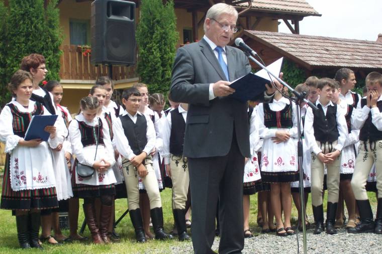 Trianonra emlékeztek Farkaslakán