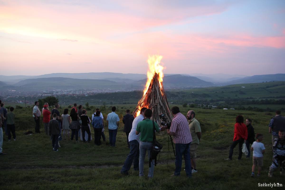 &bullet;  Fotó: Pál Gábor