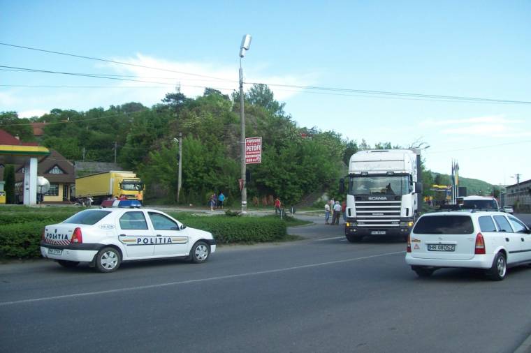 Leestek a partikamionról