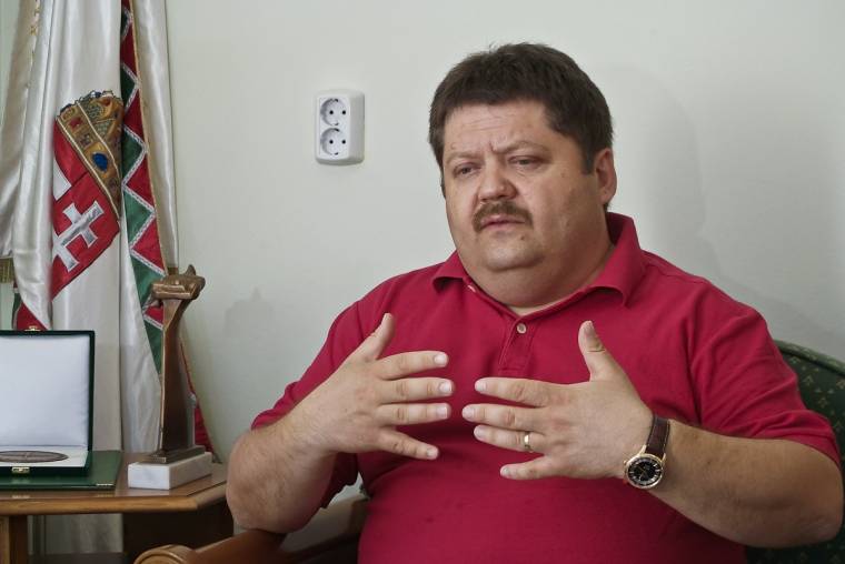 A főügyészség nem kezdeményezte az MPP feloszlatását