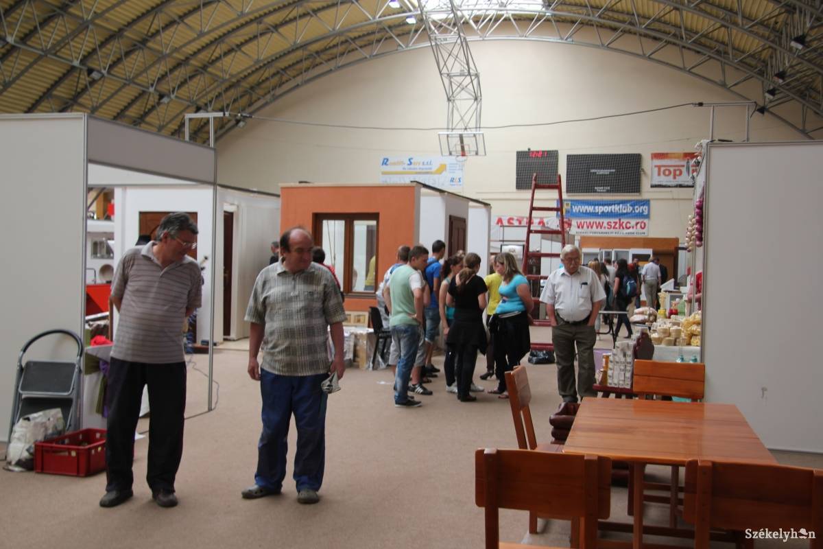 &bullet;  Fotó: Pál Gábor